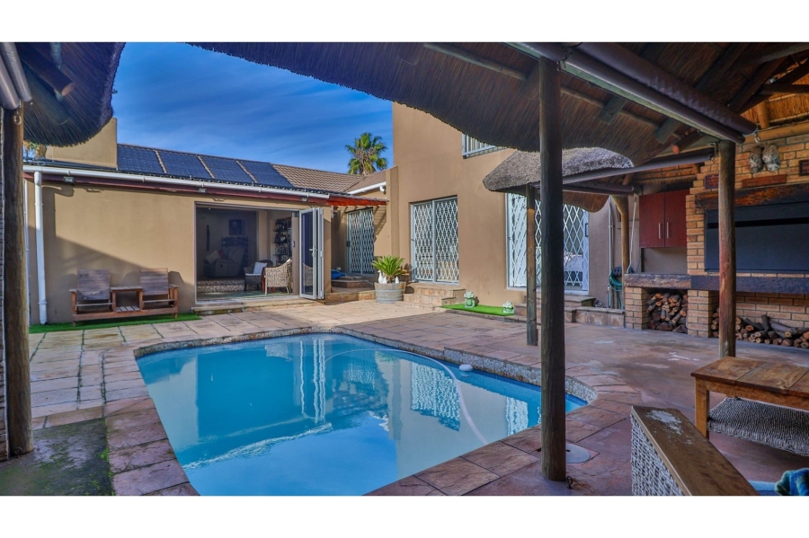 3 Bedroom Property for Sale in Tygerdal Western Cape